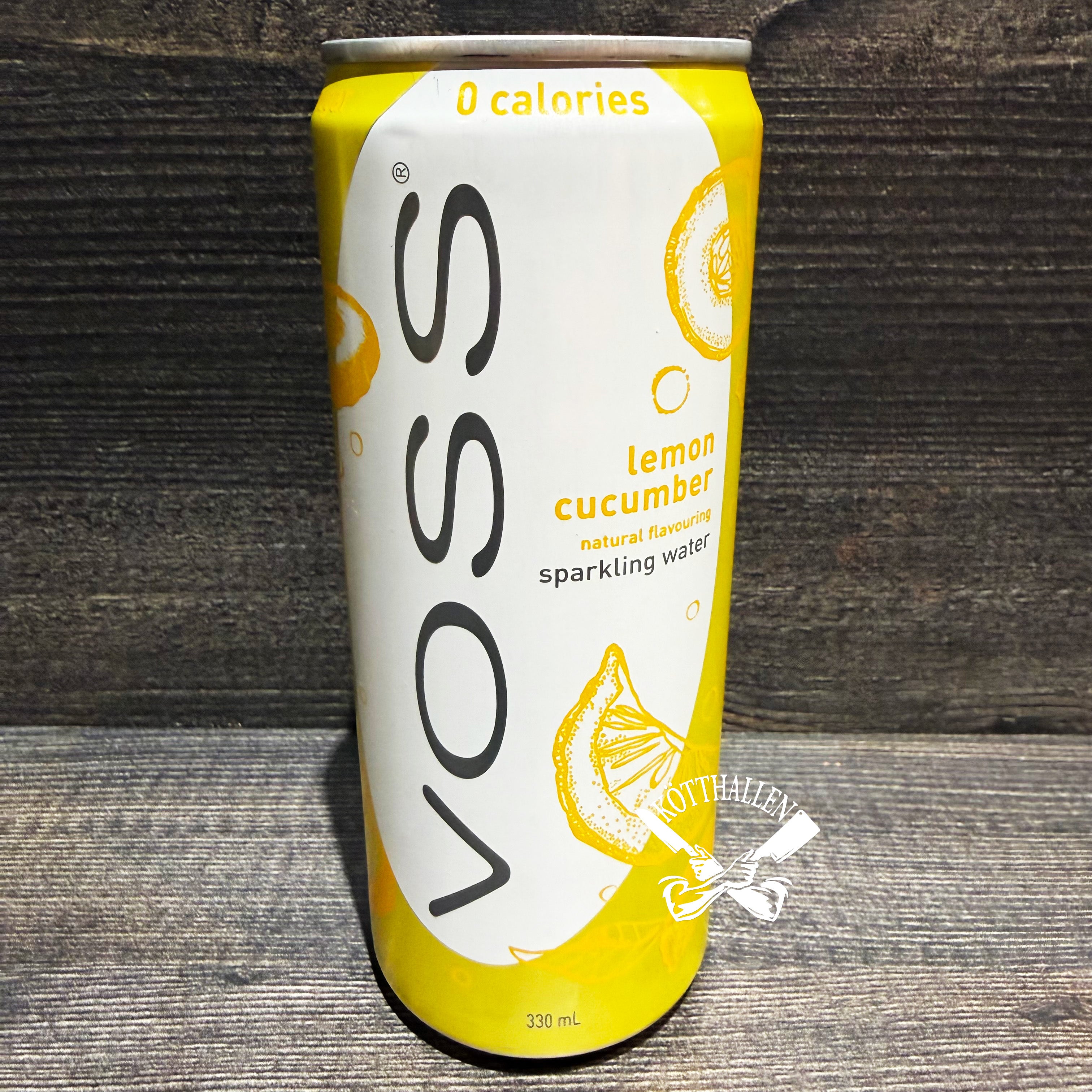 SPARKLING WATER LEMON CUCUMBER, VOSS